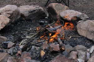 campfire-364720_960_720
